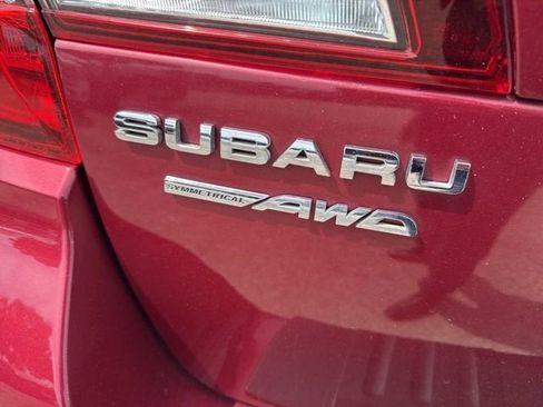 Used 2019 Subaru Outback 2.5i Premium AWD/4WD image 6