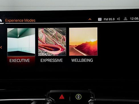 Used 2023 BMW M850i xDrive Coupe image 53