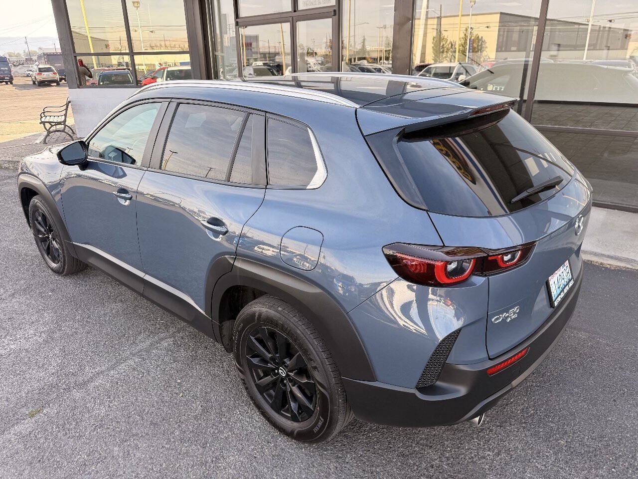 Used 2025 MAZDA CX-50 AWD 2.5 S w/ Preferred Package image 3