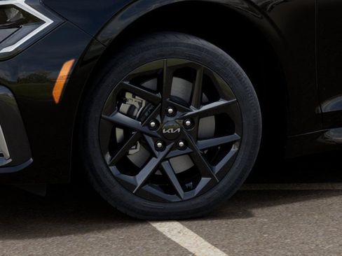 New 2026 Kia K5 LXS FWD image 9