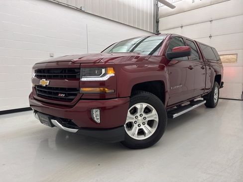 Used 2017 Chevrolet Silverado 1500 LT w/ All Star Edition image 8