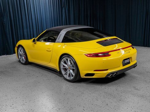 Used 2017 Porsche 911 Targa 4S image 16