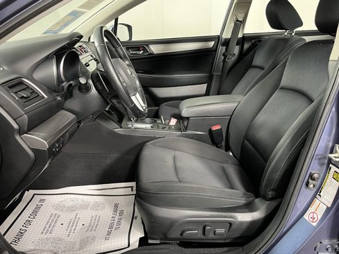 Used 2016 Subaru Legacy 2.5i Premium AWD/4WD image 10
