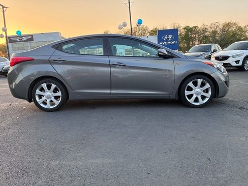 Used 2013 Hyundai Elantra Limited FWD image 8