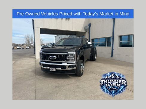 Used 2025 Ford F450 King Ranch w/ Chrome Package image 1