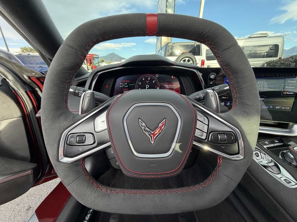 Used 2020 Chevrolet Corvette Stingray Premium Cpe w/ 3LT Preferred Equipment Group RWD image 29