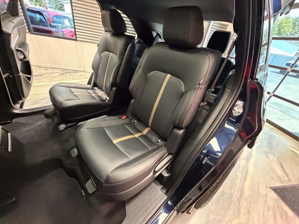 Used 2024 MAZDA CX-90 Plug-In Hybrid w/ Premium Plus AWD/4WD image 8
