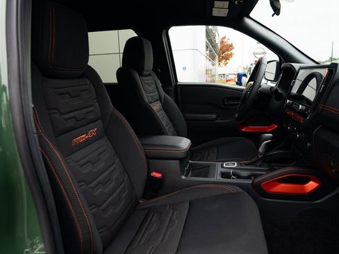 New 2026 Nissan Frontier PRO-4X w/ Pro-4x Convenience Package image 24