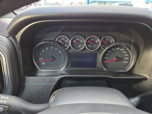 Used 2019 Chevrolet Silverado 1500 RST image 25