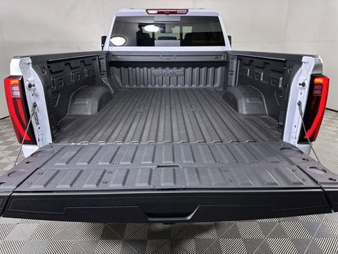 New 2026 GMC Sierra 2500 SLT w/ SLT Premium Package AWD/4WD image 28