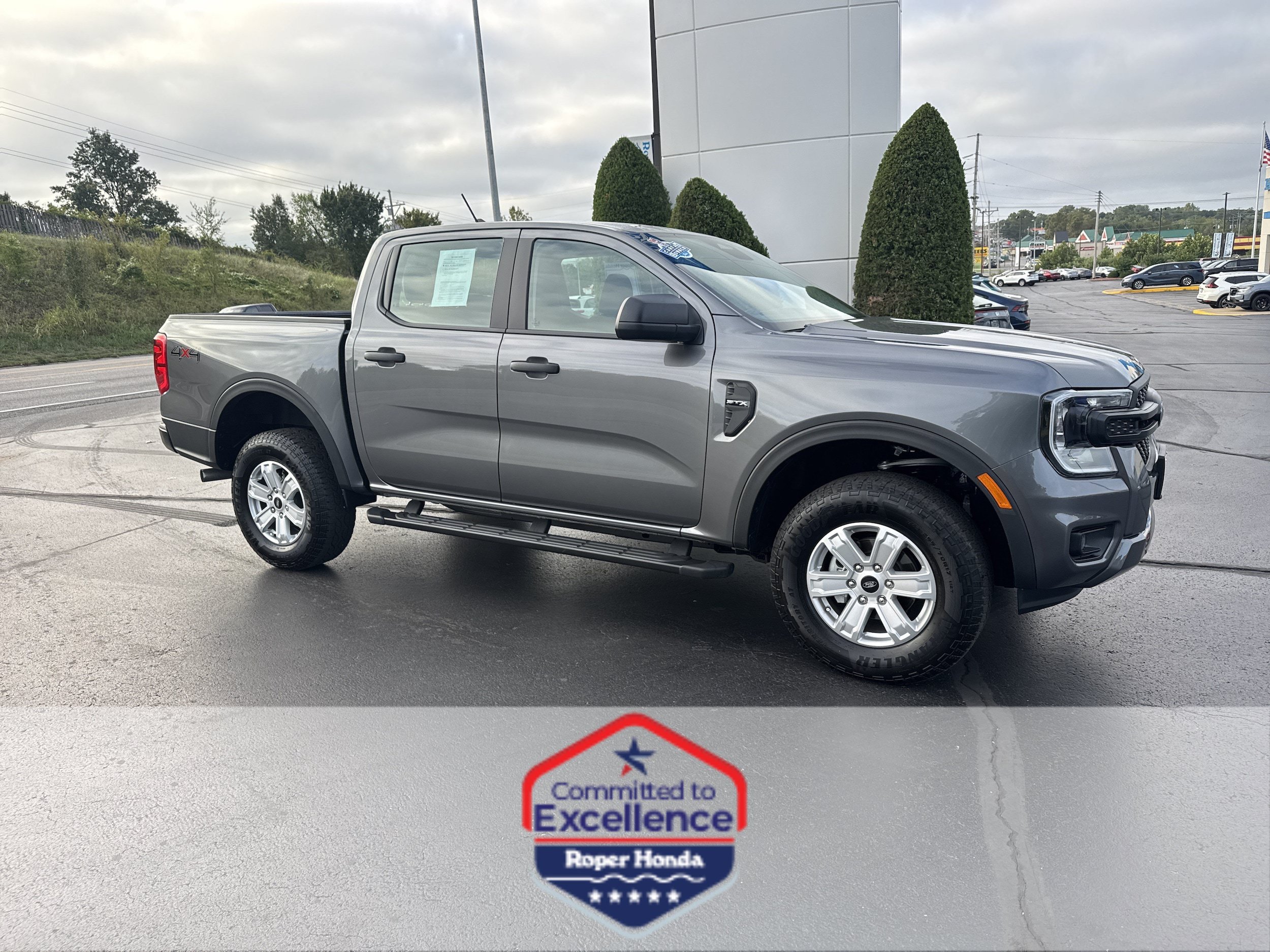 Used 2025 Ford Ranger XL AWD/4WD image 1
