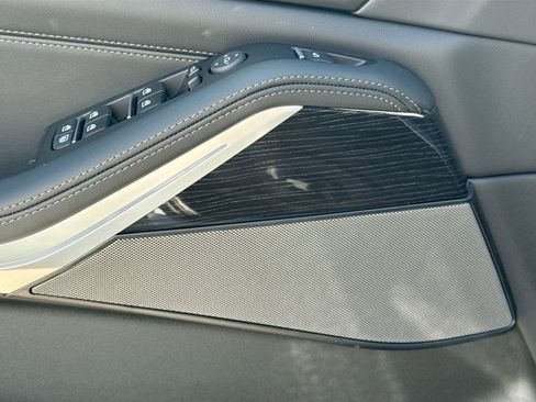 New 2026 BMW X7 xDrive40i w/ M Sport Package image 26