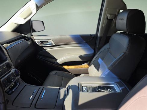 Used 2016 GMC Yukon XL Denali w/ Open Road Package image 12