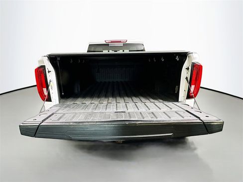 Used 2021 GMC Sierra 1500 SLT w/ SLT Premium Plus Package image 36