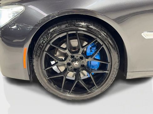 Used 2013 BMW 740Li image 45