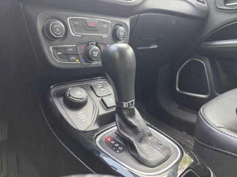Used 2019 Jeep Compass Altitude image 23