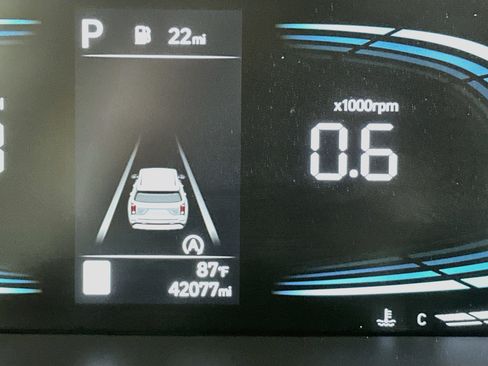 Used 2025 Hyundai Palisade SEL FWD image 19
