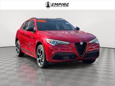 Used 2023 Alfa Romeo Stelvio Veloce image 1