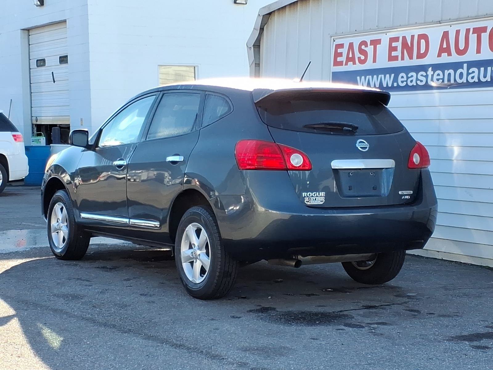 Used 2013 Nissan Rogue S w/ Special Edition Pkg AWD/4WD image 3