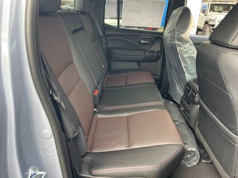 New 2026 Honda Ridgeline Black Edition image 21