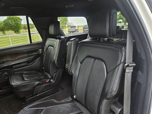 Used 2021 Ford Expedition Limited RWD image 26
