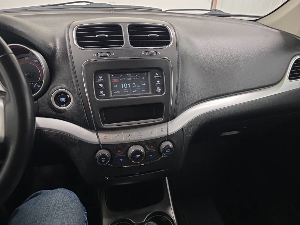 Used 2018 Dodge Journey SXT w/ Blacktop Package AWD/4WD image 17