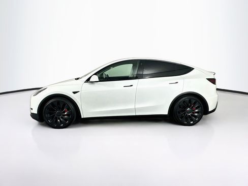 Used 2022 Tesla Model Y Performance AWD/4WD image 4