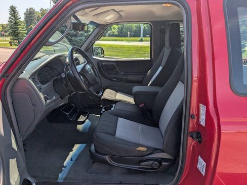 Used 2005 Ford Ranger XL AWD/4WD image 11