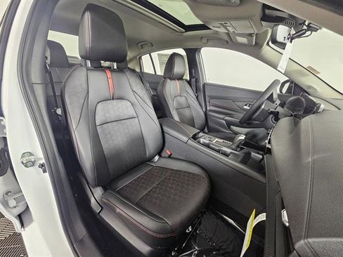 New 2026 Nissan Sentra SR w/ SR Premium Package image 14