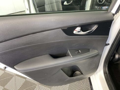 Used 2024 Kia Forte GT-Line FWD image 25