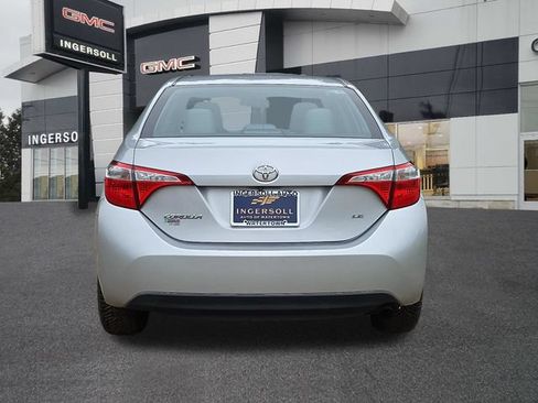 Used 2016 Toyota Corolla LE FWD image 19