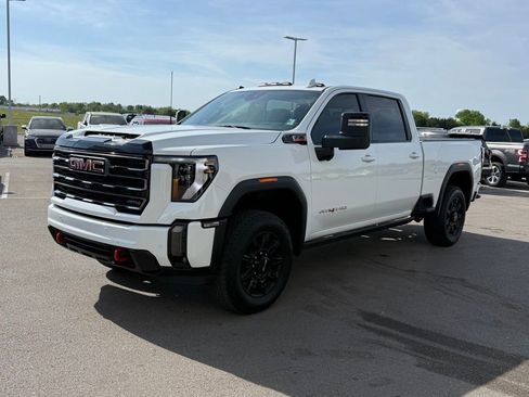 Used 2024 GMC Sierra 2500 AT4 w/ AT4 Premium Plus Package image 24