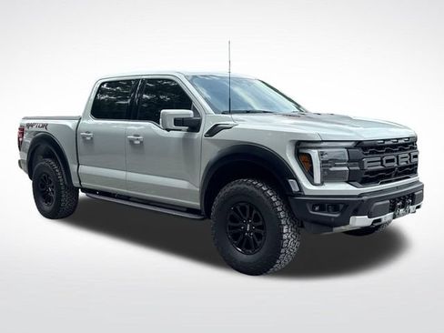 Used 2024 Ford F150 Raptor AWD/4WD image 9