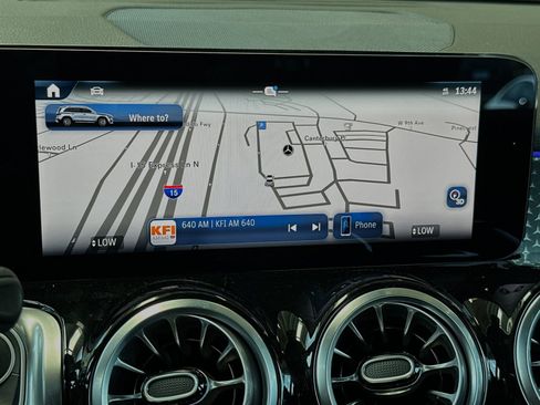 New 2025 Mercedes-Benz GLB 35 AMG 4MATIC image 21