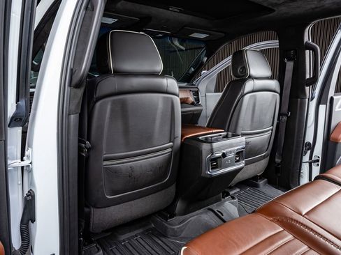 Used 2024 GMC Sierra 2500 Denali Ultimate image 34