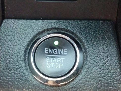 Used 2021 Ford Expedition Limited image 38