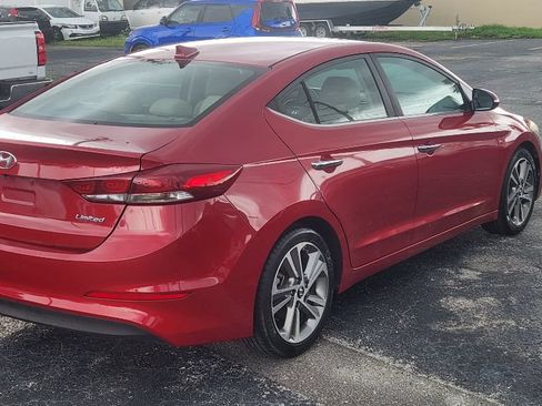 Used 2017 Hyundai Elantra Limited w/ Limited Ultimate Package 05 FWD image 6