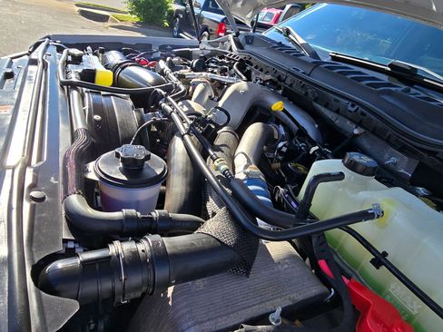 Used 2022 Ford F250 XLT w/ XLT Value Package image 33