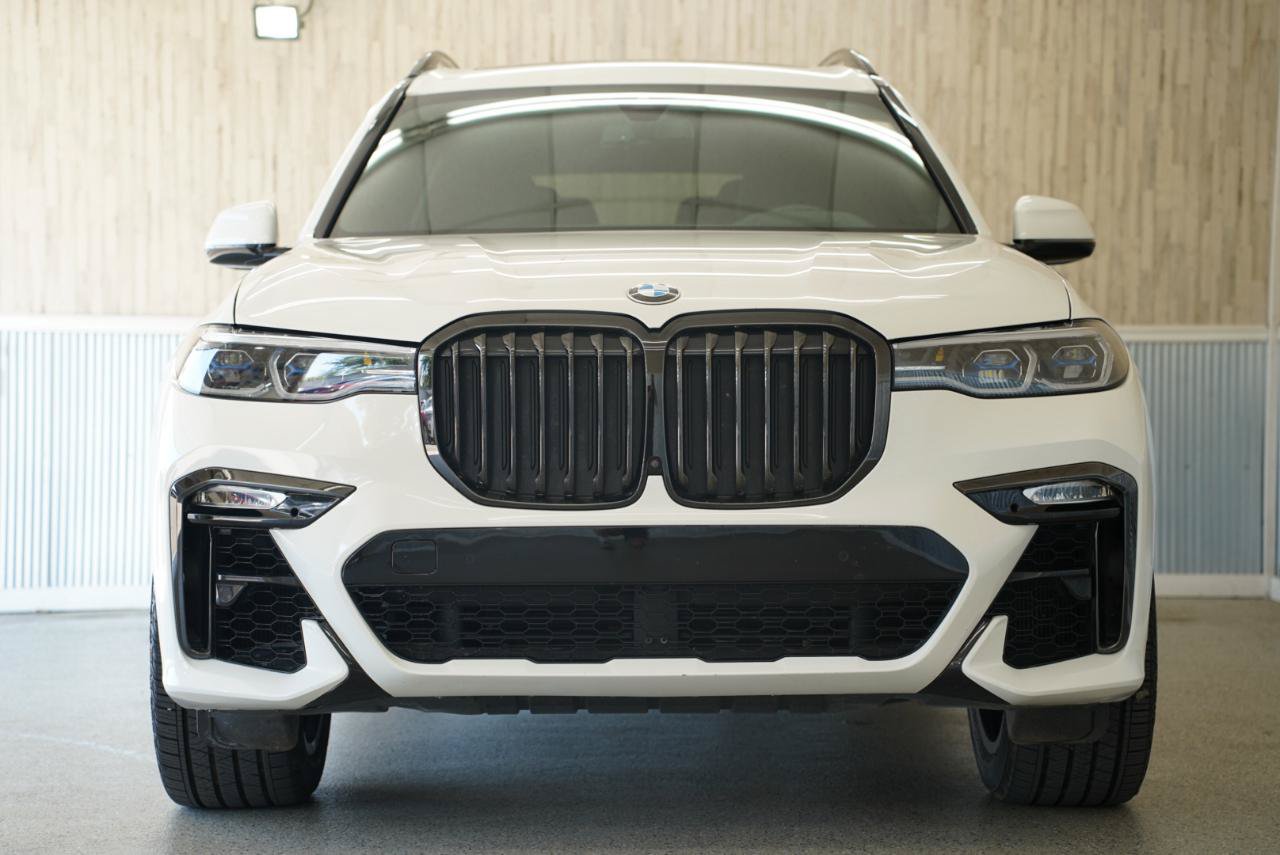 Used 2021 BMW X7 M50i w/ Executive Package AWD/4WD image 3