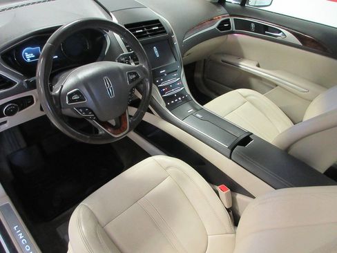 Used 2016 Lincoln MKZ AWD w/ Equipment Group 200A Select image 16