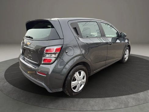 Used 2020 Chevrolet Sonic LT image 5
