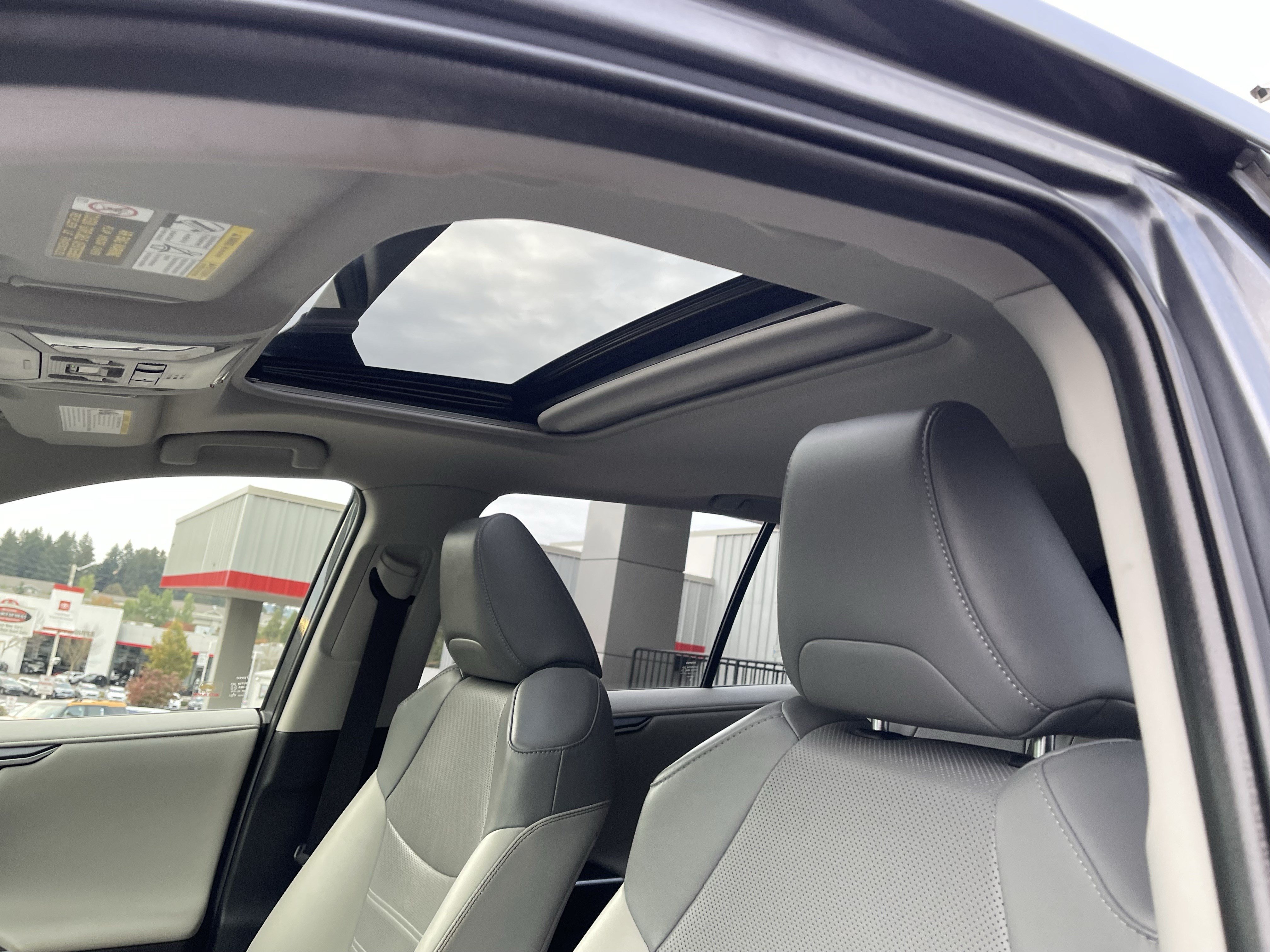 Certified 2021 Toyota RAV4 Limited AWD/4WD image 20