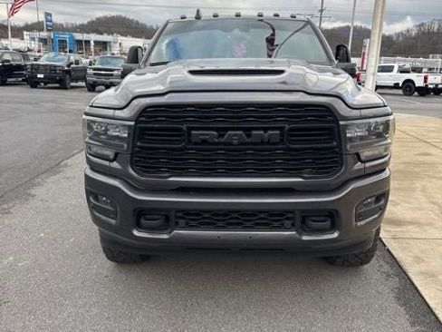 Used 2024 RAM 2500 Limited image 7