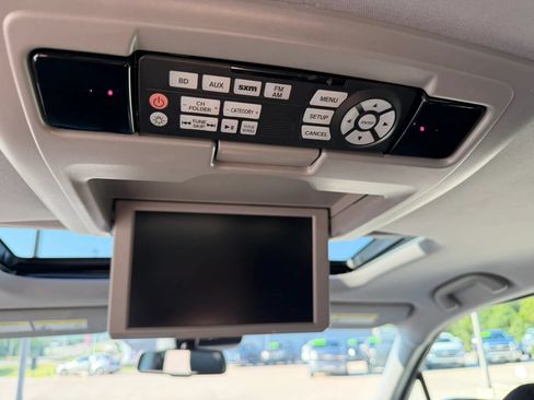 Used 2017 Honda Pilot Elite image 39