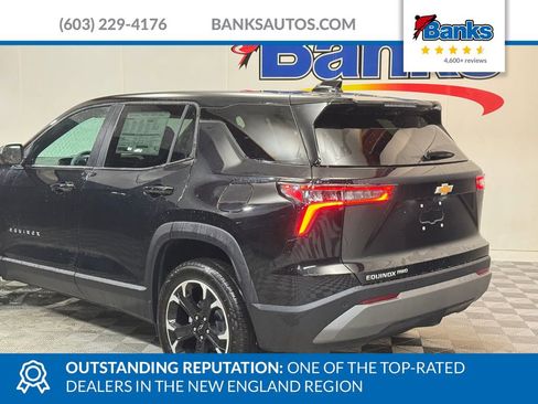 New 2026 Chevrolet Equinox LT w/ Convenience Package II AWD/4WD image 6