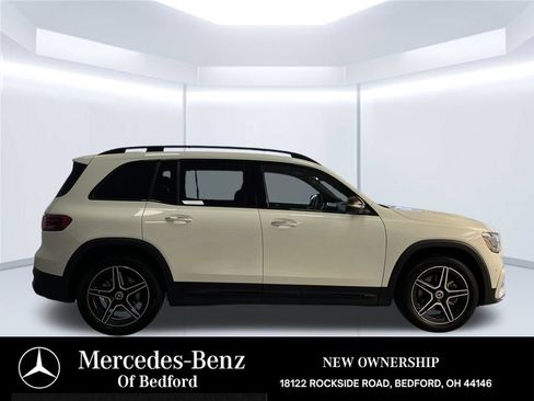 Used 2026 Mercedes-Benz GLB 250 4MATIC image 6