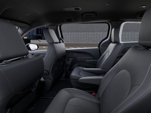 New 2027 Chrysler Pacifica Select FWD image 23