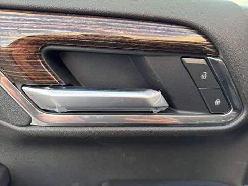 New 2026 GMC Sierra 1500 Elevation image 23