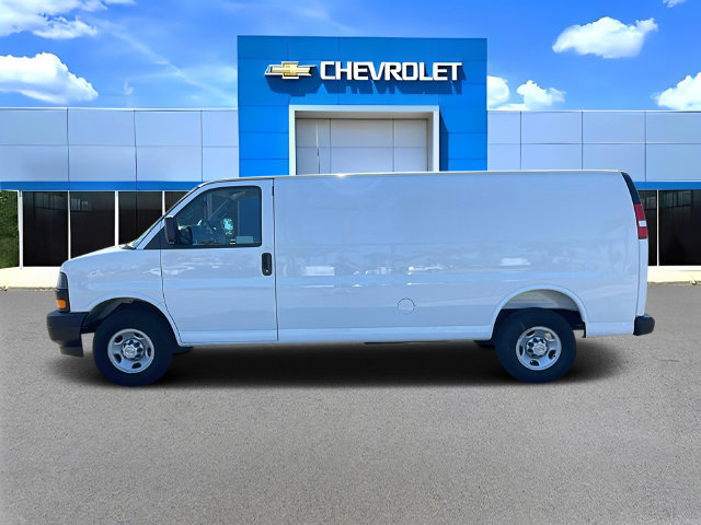 New 2026 Chevrolet Express 2500 Extended w/ Communications Package RWD image 7