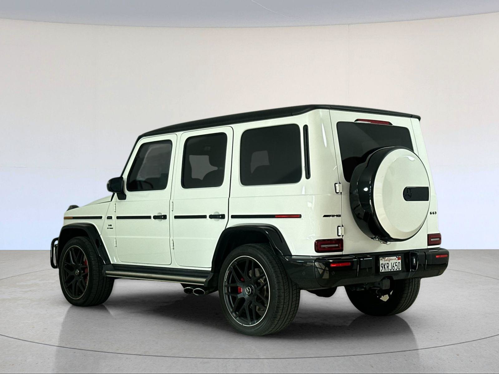 Used 2021 Mercedes-Benz G 63 AMG 4MATIC w/ AMG Night Package Plus image 4